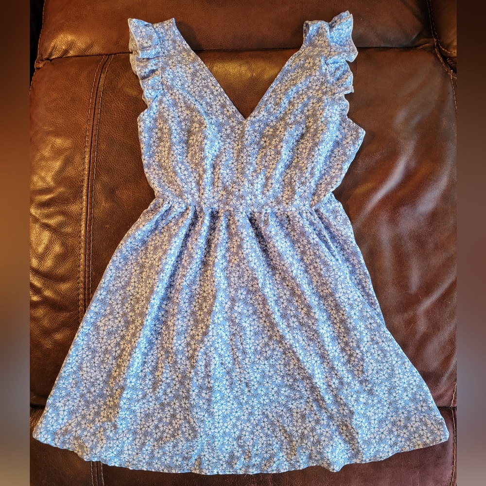 Summer floral lightweight sleeveless blue dress, tie back , Shein size Small / 4
